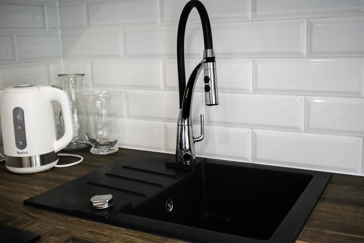 Апартаменты cozy apartment in old town Клайпеда-12